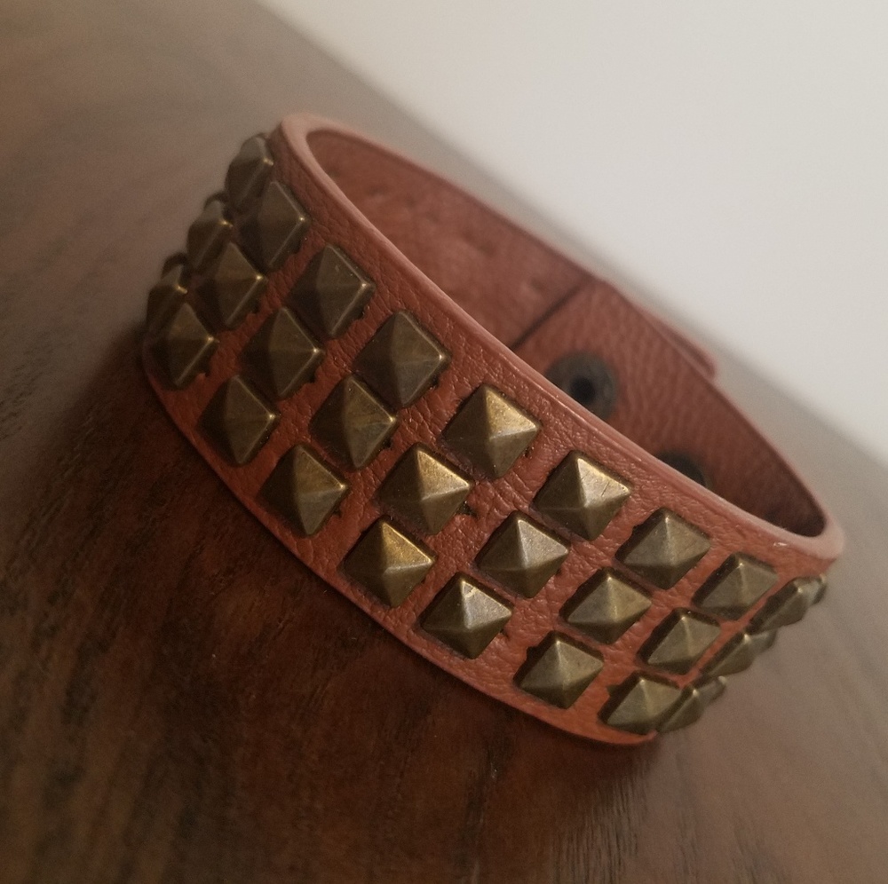 Studded bracelet